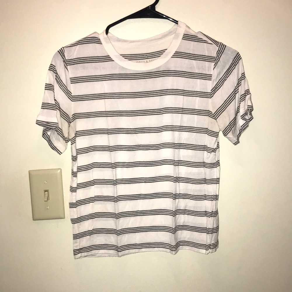 American Eagle Soft and Sexy Cropped Tee